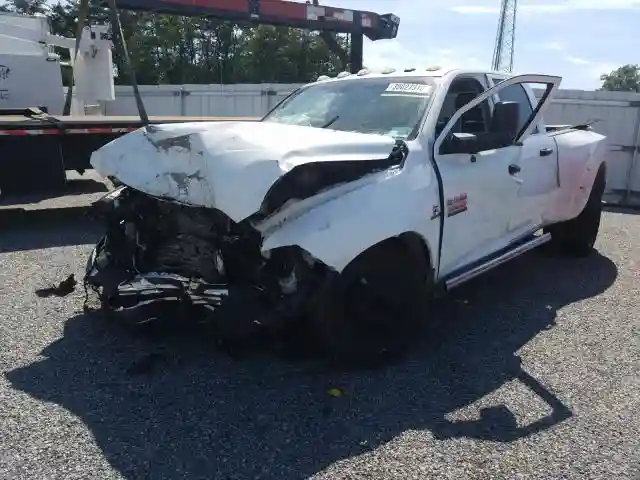 3C63RRGL9FG621398 2015 RAM 3500 ST-1
