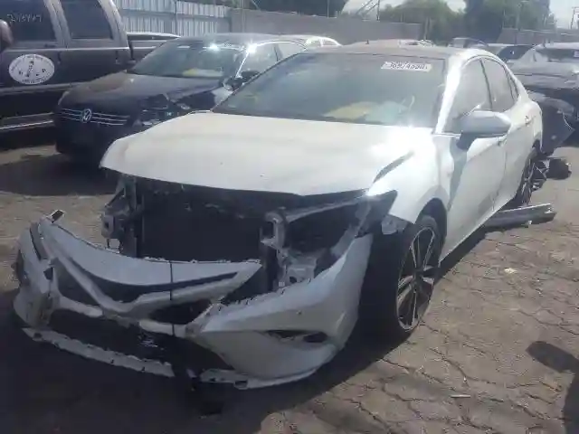 4T1BZ1HK6JU017417 2018 TOYOTA CAMRY XSE-1