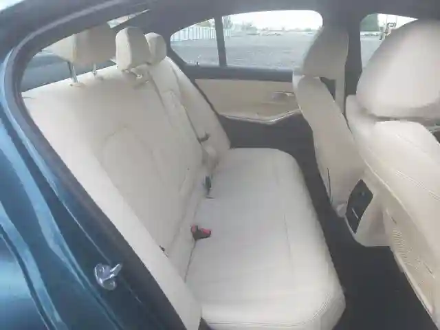 WBA5R1C52KAK10716 2019 BMW 330I-5
