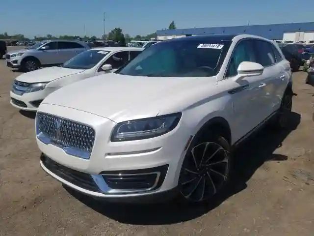 2LMPJ8LP6KBL65755 2019 LINCOLN NAUTILUS RESERVE-1