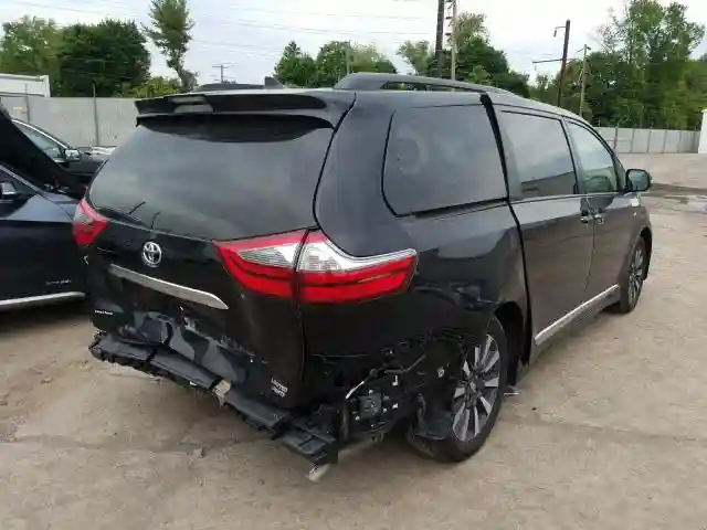 5TDDZ3DC5LS230728 2020 TOYOTA SIENNA XLE-3