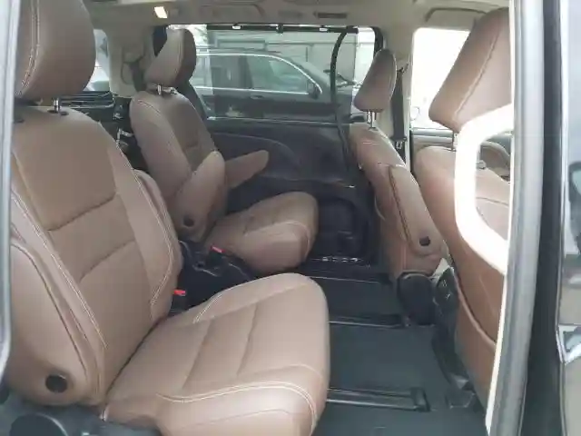 5TDDZ3DC5LS230728 2020 TOYOTA SIENNA XLE-5