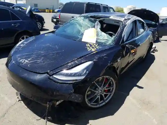 5YJ3E1EB7JF069656 2018 TESLA MODEL 3-1