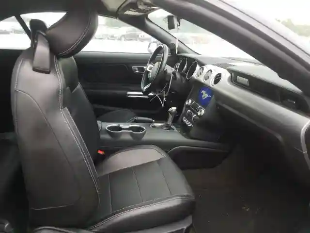 1FATP8UH9K5109690 2019 FORD MUSTANG-4