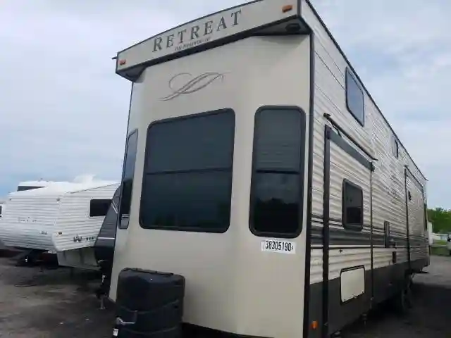 4YDT39F22KW260527 2019 KEYSTONE RETREAT-1