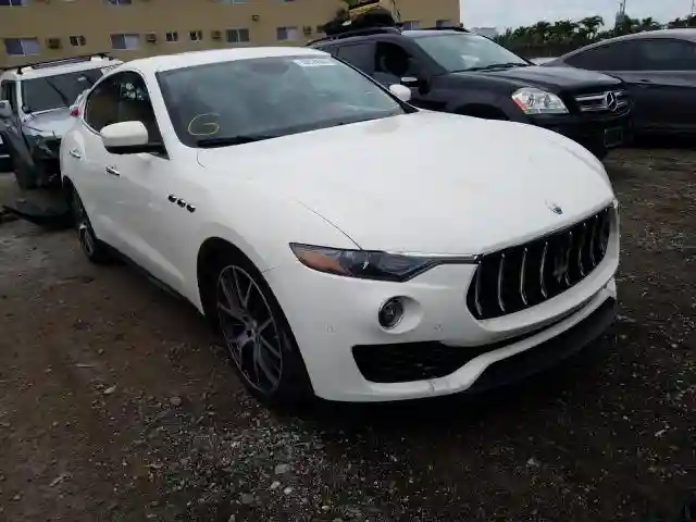 ZN661XUA2JX292082 2018 MASERATI LEVANTE-0