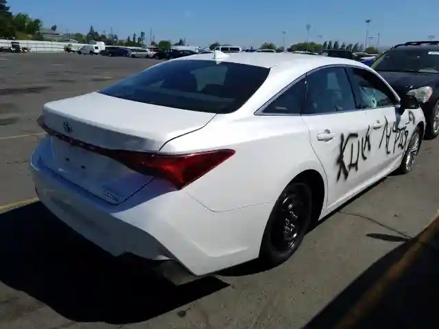 4T1B21FB5KU011570 2019 TOYOTA AVALON XLE-3