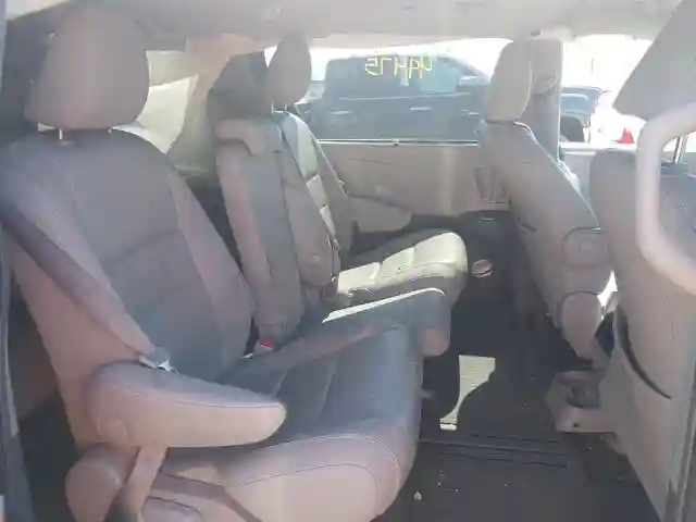 5TDYK3DC3FS641376 2015 TOYOTA SIENNA XLE-5