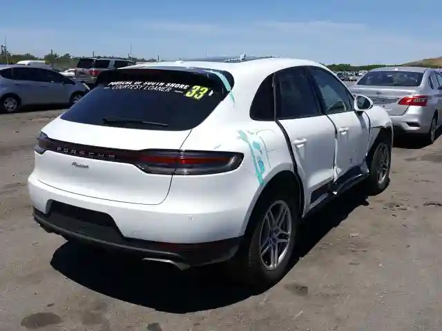 WP1AA2A57KLB00619 2019 PORSCHE MACAN-3