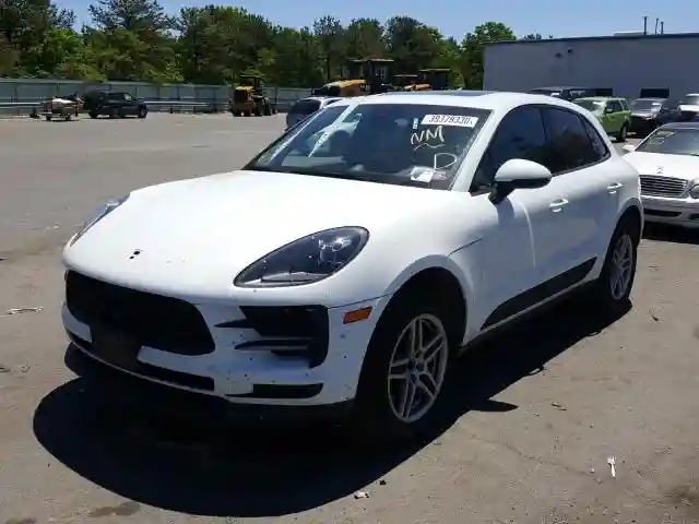 WP1AA2A57KLB00619 2019 PORSCHE MACAN-1