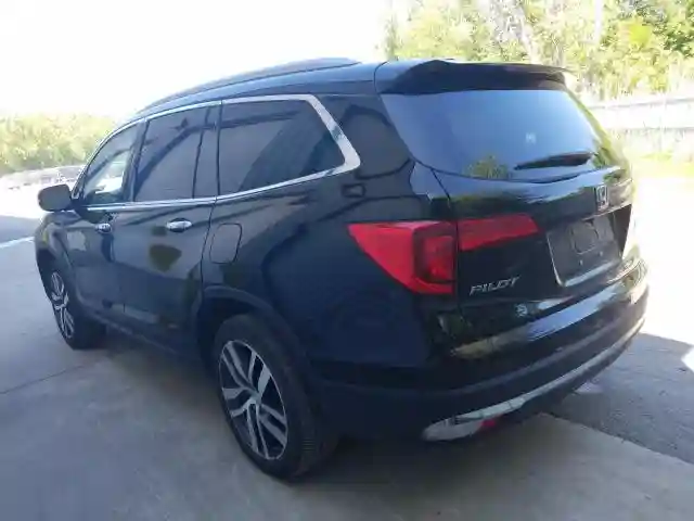 5FNYF6H07JB032939 2018 HONDA PILOT ELITE-2