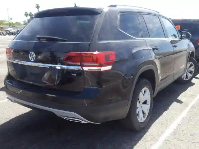 1V2BR2CA9JC504351 2018 VOLKSWAGEN ATLAS-3