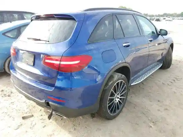 WDC0G4JB3JV070299 2018 MERCEDES-BENZ GLC 300-3