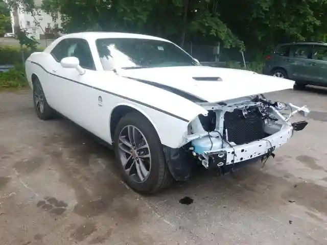 2C3CDZGG9JH138873 2018 DODGE CHALLENGER GT-0