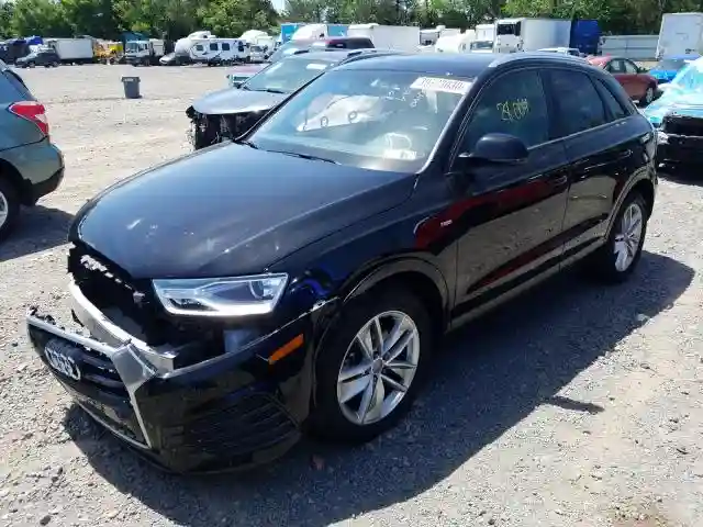 WA1ECCFS0JR004533 2018 AUDI Q3 PREMIUM-1