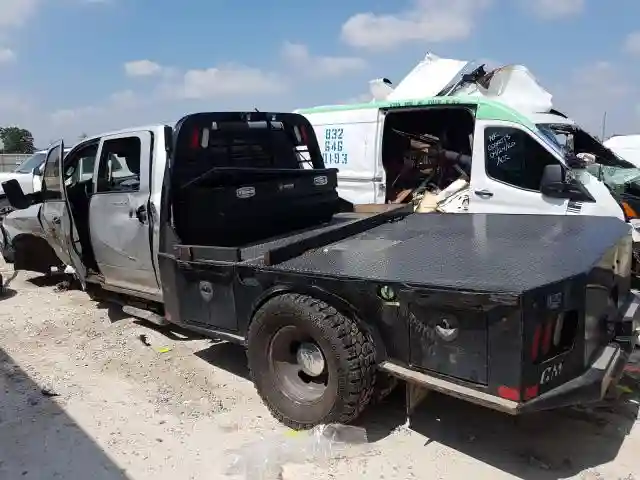 3C7WRTCL4HG731743 2017 RAM 3500-2