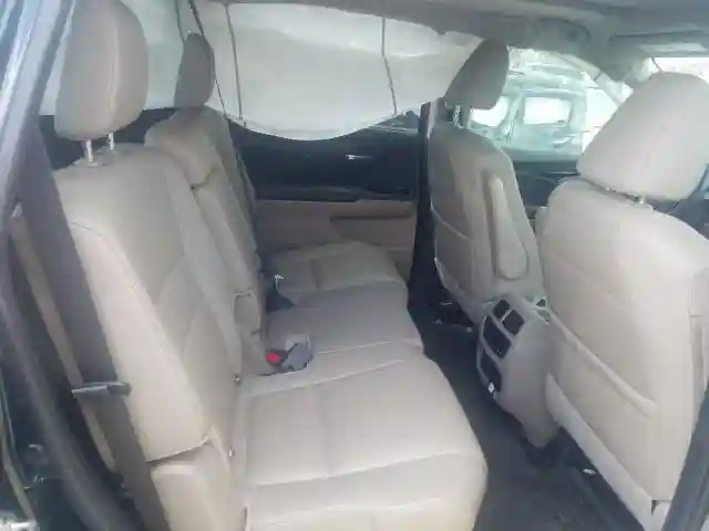5FNYF5H96HB014340 2017 HONDA PILOT TOURING-5