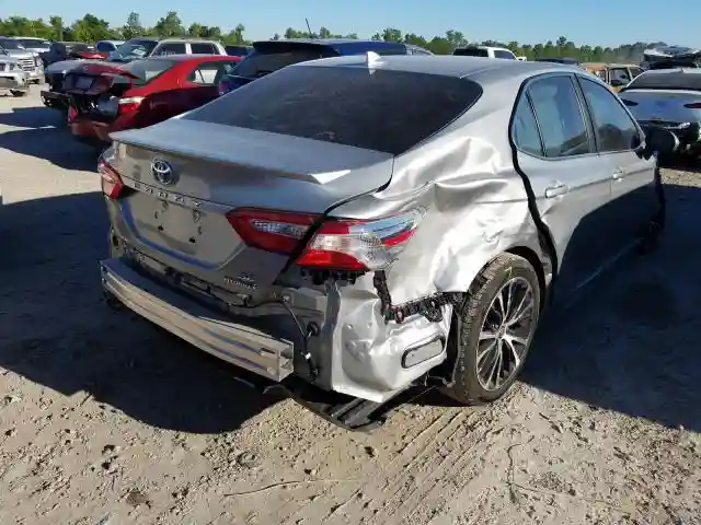 4T1G31AK4LU013726 2020 TOYOTA CAMRY SE-3