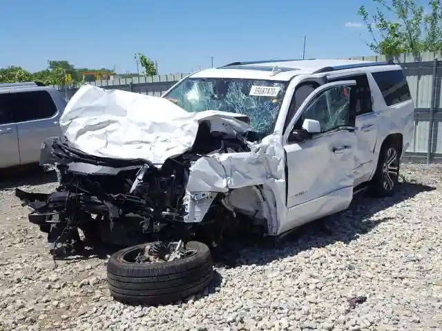 1GKS2HKJ9LR204680 2020 GMC YUKON XL DENALI-1
