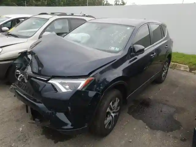 JTMBFREV6JJ730426 2018 TOYOTA RAV4 LE-1