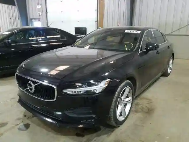 LVY982AK9JP039862 2018 VOLVO S90 T5 MOMENTUM-1