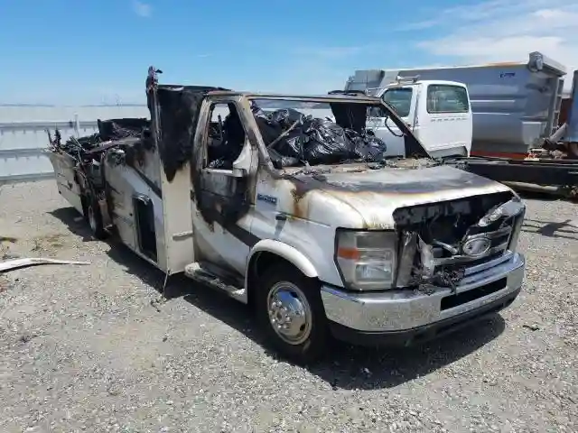 1FDXE4FS0GDC04540 2016 FORD ECONOLINE E450 SUPER DUTY CUTAWAY VAN-0