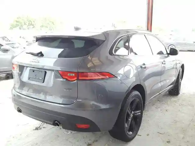 SADCL2FX6KA397249 2019 JAGUAR F-PACE R - SPORT-3