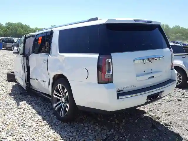 1GKS2HKJ9LR204680 2020 GMC YUKON XL DENALI-2