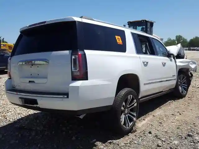 1GKS2HKJ9LR204680 2020 GMC YUKON XL DENALI-3
