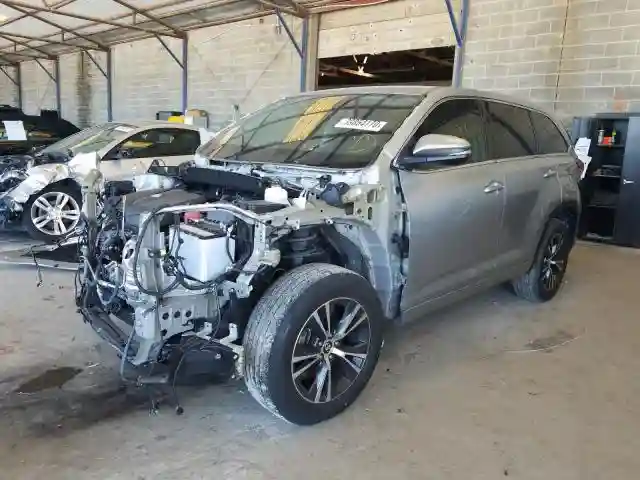 5TDZZRFH5HS217874 2017 TOYOTA HIGHLANDER LE-1