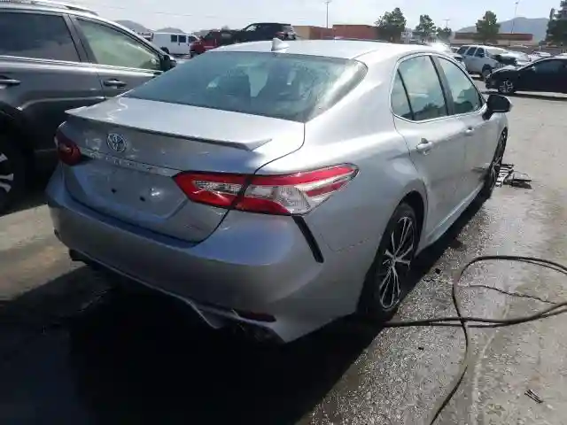 4T1G11AK0LU314046 2020 TOYOTA CAMRY SE-3