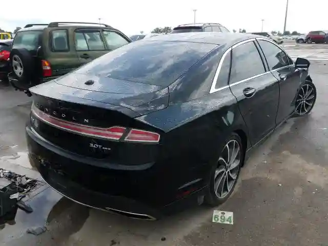 3LN6L5FC7JR602231 2018 LINCOLN MKZ RESERVE-3