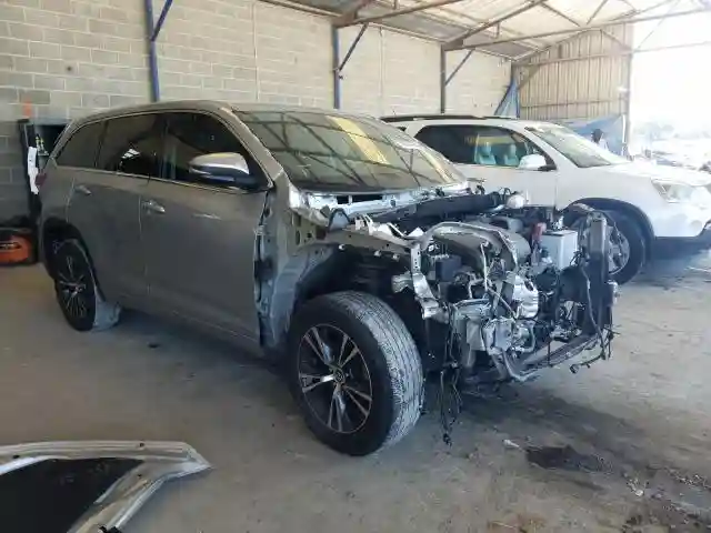 5TDZZRFH5HS217874 2017 TOYOTA HIGHLANDER LE-0