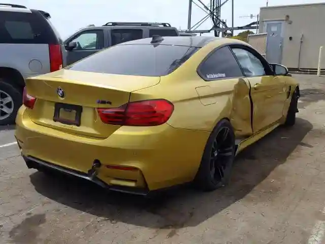 WBS3R9C54FK334584 2015 BMW M4-3