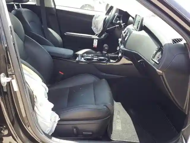 KNAE15LA2J6013610 2018 KIA STINGER-4
