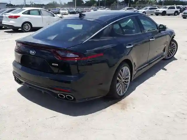 KNAE15LA2J6013610 2018 KIA STINGER-3