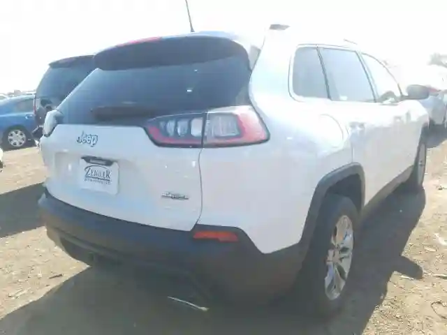1C4PJLLX0KD128837 2019 JEEP CHEROKEE LATITUDE PLUS-3