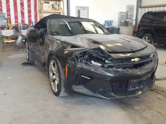 1G1FF3D79J0175245 2018 CHEVROLET CAMARO SS-0
