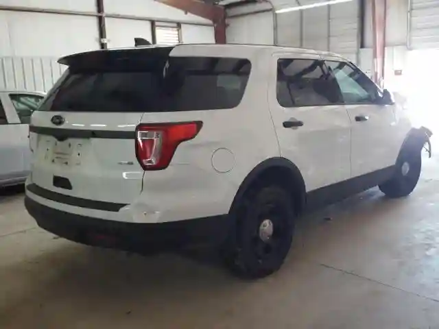 1FM5K8AR1JGB92108 2018 FORD EXPLORER POLICE INTERCEPTOR-3