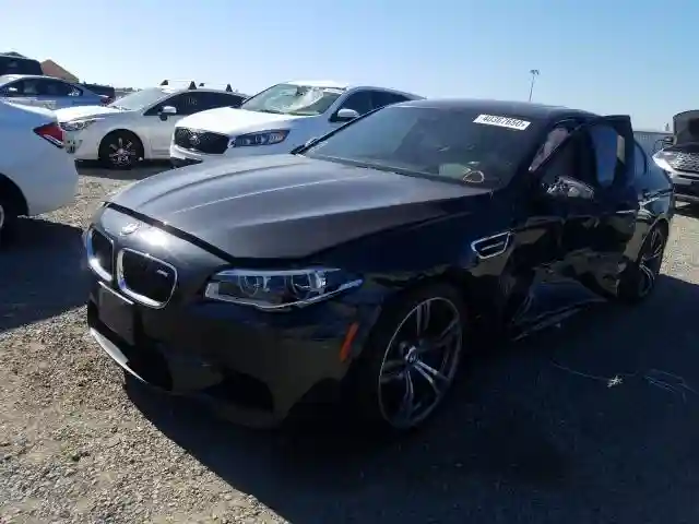 WBSFV9C53FD594665 2015 BMW M5-1