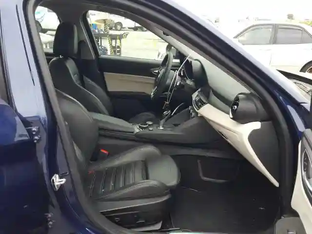 ZARFAMBNXK7603366 2019 ALFA ROMEO GIULIA TI-4