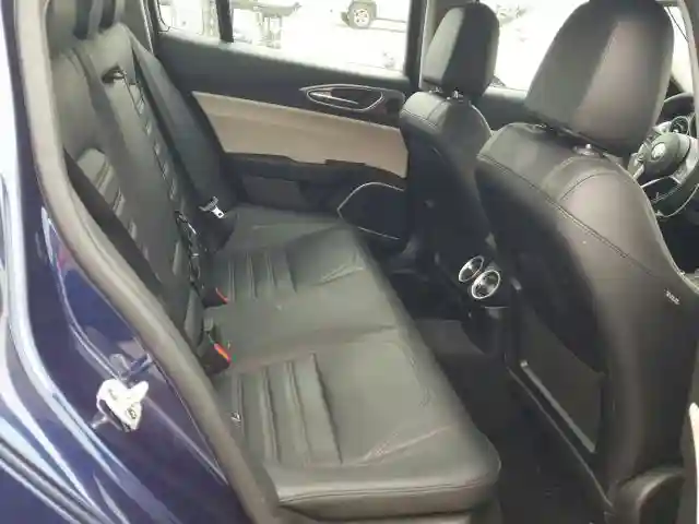 ZARFAMBNXK7603366 2019 ALFA ROMEO GIULIA TI-5