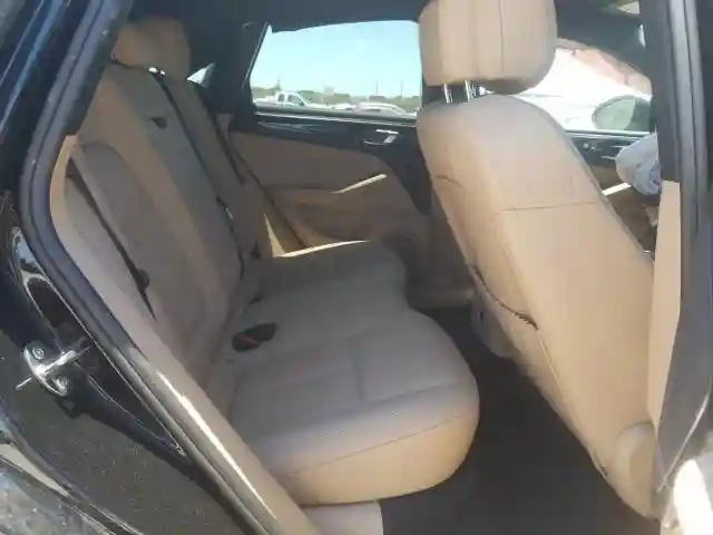 WP1AA2A56LLB05568 2020 PORSCHE MACAN-5