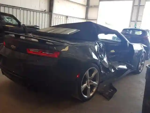 1G1FF3D79J0175245 2018 CHEVROLET CAMARO SS-3