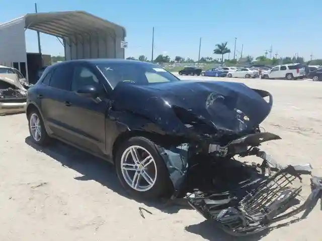 WP1AA2A56LLB05568 2020 PORSCHE MACAN-0