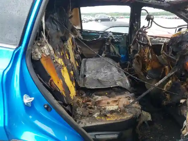 JTMRJREV0HD089845 2017 TOYOTA RAV4 HV LE-5