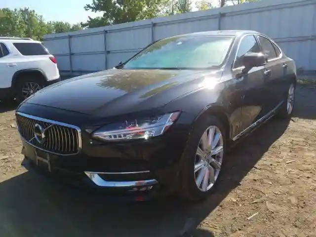 YV1A22ML6H1014855 2017 VOLVO S90 T6 INSCRIPTION-1