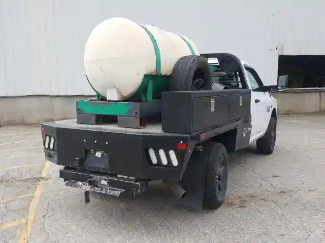 3C6MR5AJ3JG127003 2018 RAM 2500 ST-3