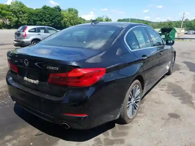WBAJA7C52JG907663 2018 BMW 530 XI-3