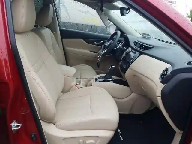 5N1AT2MV8KC807988 2019 NISSAN ROGUE S-4